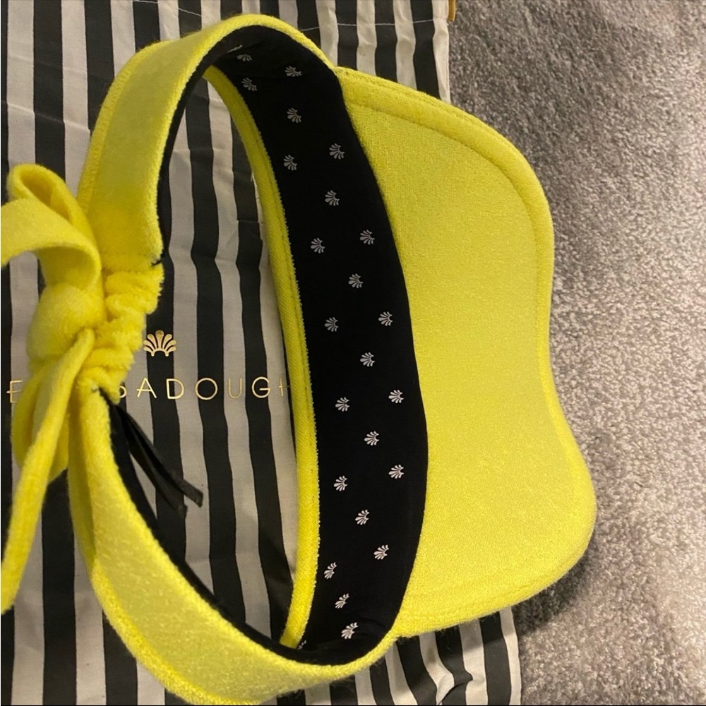 NWT Lele Sadoughi Bow Tie Visor with Dustbag Color: Lime Zest Yellow OS/One Size - Picture 8 of 14